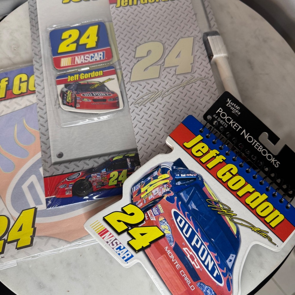 Martin Designs Jeff Gordon NASCAR New Vintage Bundle : notebook, memo pad, board
